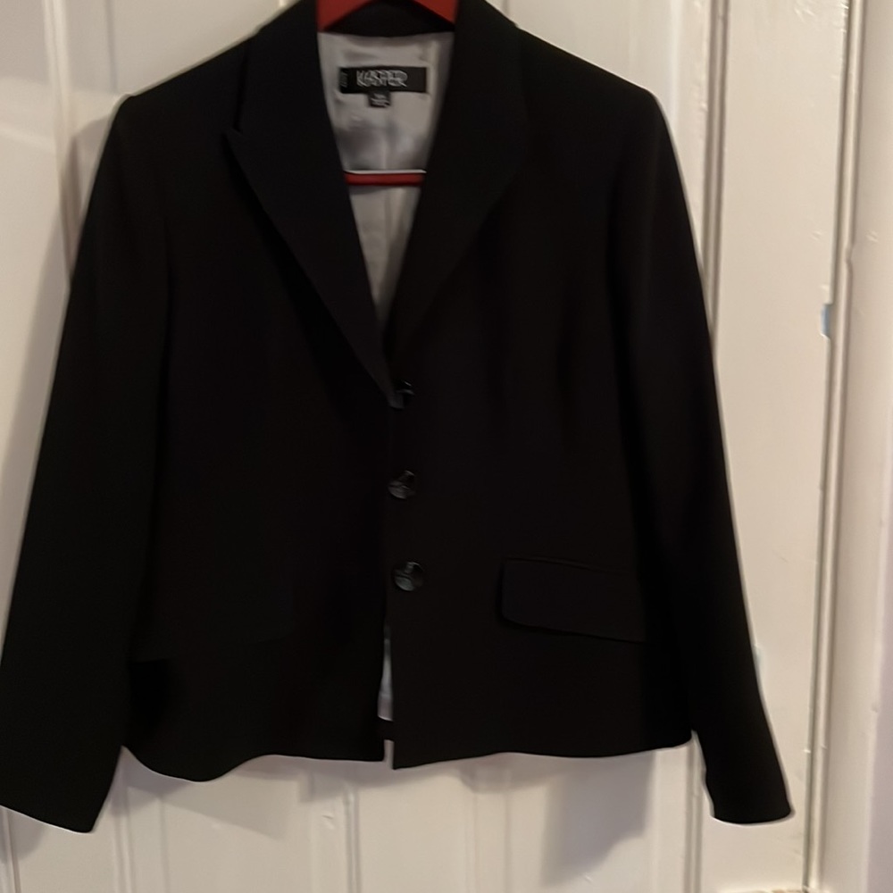 Kasper Pantsuit classic style 12P black